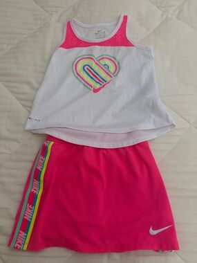 Nike White Tank & Hot Pink Skort Active Set